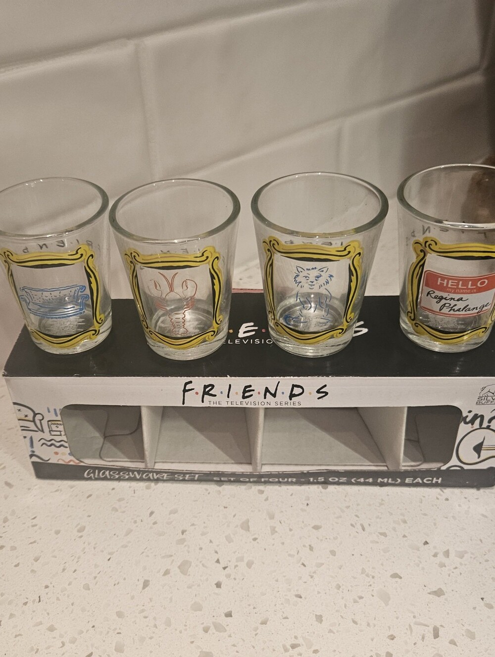 Friends Shot Glass Set, New In Box - Picture 8 of 9